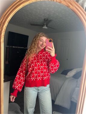 entro Red Bow-Print Quarter-Zip Sweater